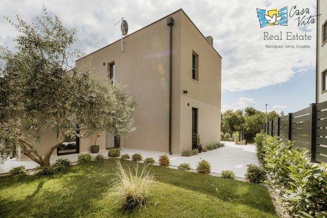 ISTRA, POREČ - Moderna dvojna kuća u okolici grada Poreča