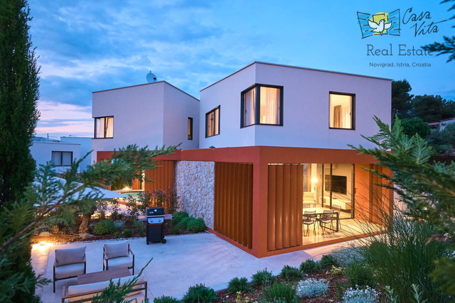 ISTRA, POREČ - Moderna kuća sa bazenom u okolici Poreča