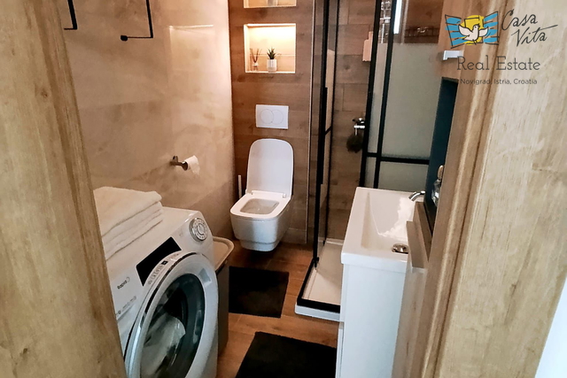 ISTRIA, NOVIGRAD - Small ground-floor apartment 500 m from the sea!