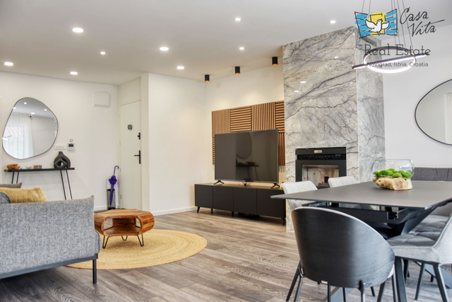 Poreč – Prostran stan 100 m², 800 m od mora