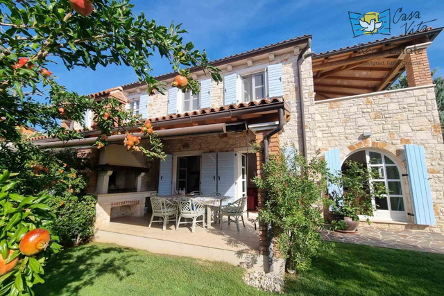 ISTRA, Poreč - Predivna dvojna kuća 1000m od mora!