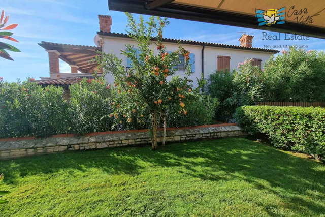 ISTRA, Poreč - Predivna dvojna kuća 1000m od mora!